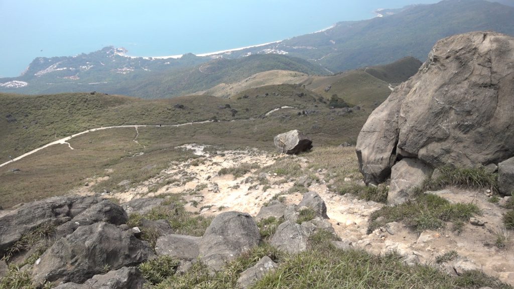 毅行教室考試路線：由大東山山頂下山。